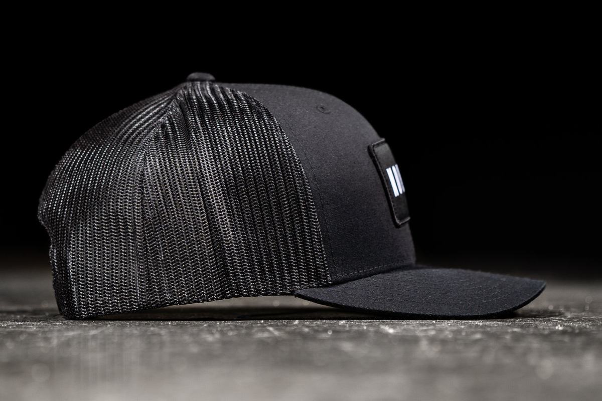 Nobull Curved-Brim Trucker Women's Hats Black | Australia (SQ1849)